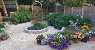bespoke garden design - Broadmead Estates Limited